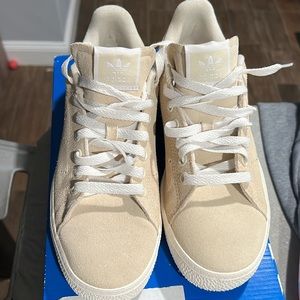 Women size 7.5 Adidas Stan Smith CS suede beige sneakers classic
